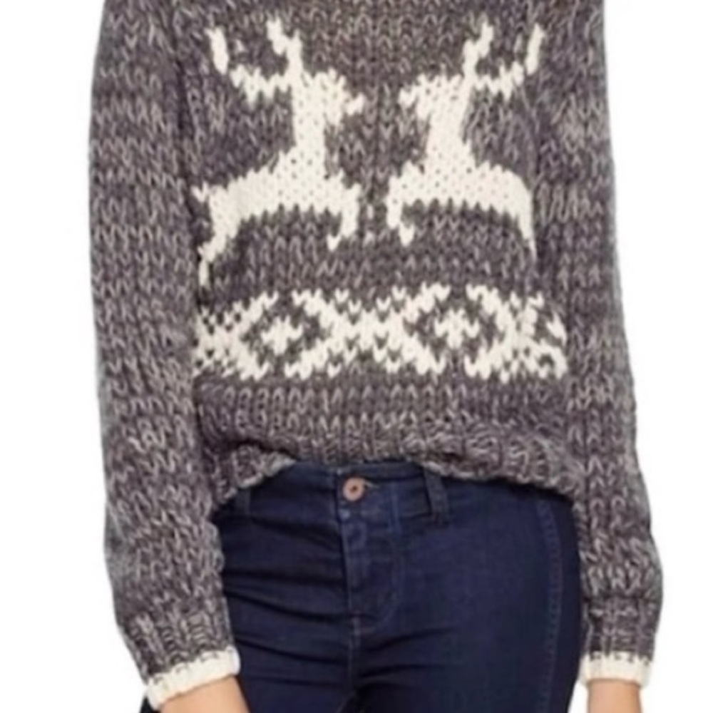 Free People NWOT Charcoal and Ivory Reindeer Sweater